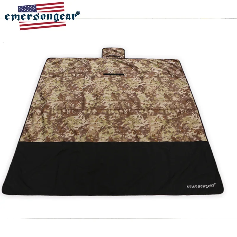 Hunting And Camping In Forest - Emersongear Taktische Decke Camping Matte Wasserdicht